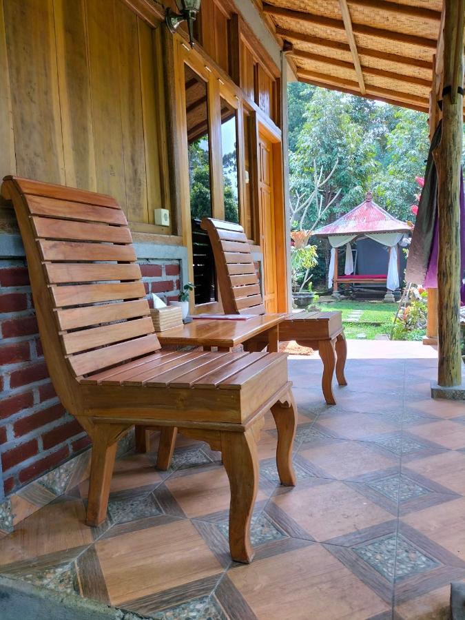 Friendly Homestay Lemukih Singaraja Εξωτερικό φωτογραφία