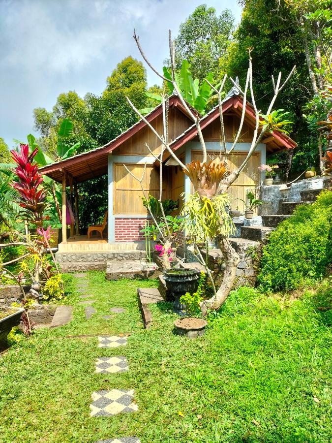 Friendly Homestay Lemukih Singaraja Εξωτερικό φωτογραφία