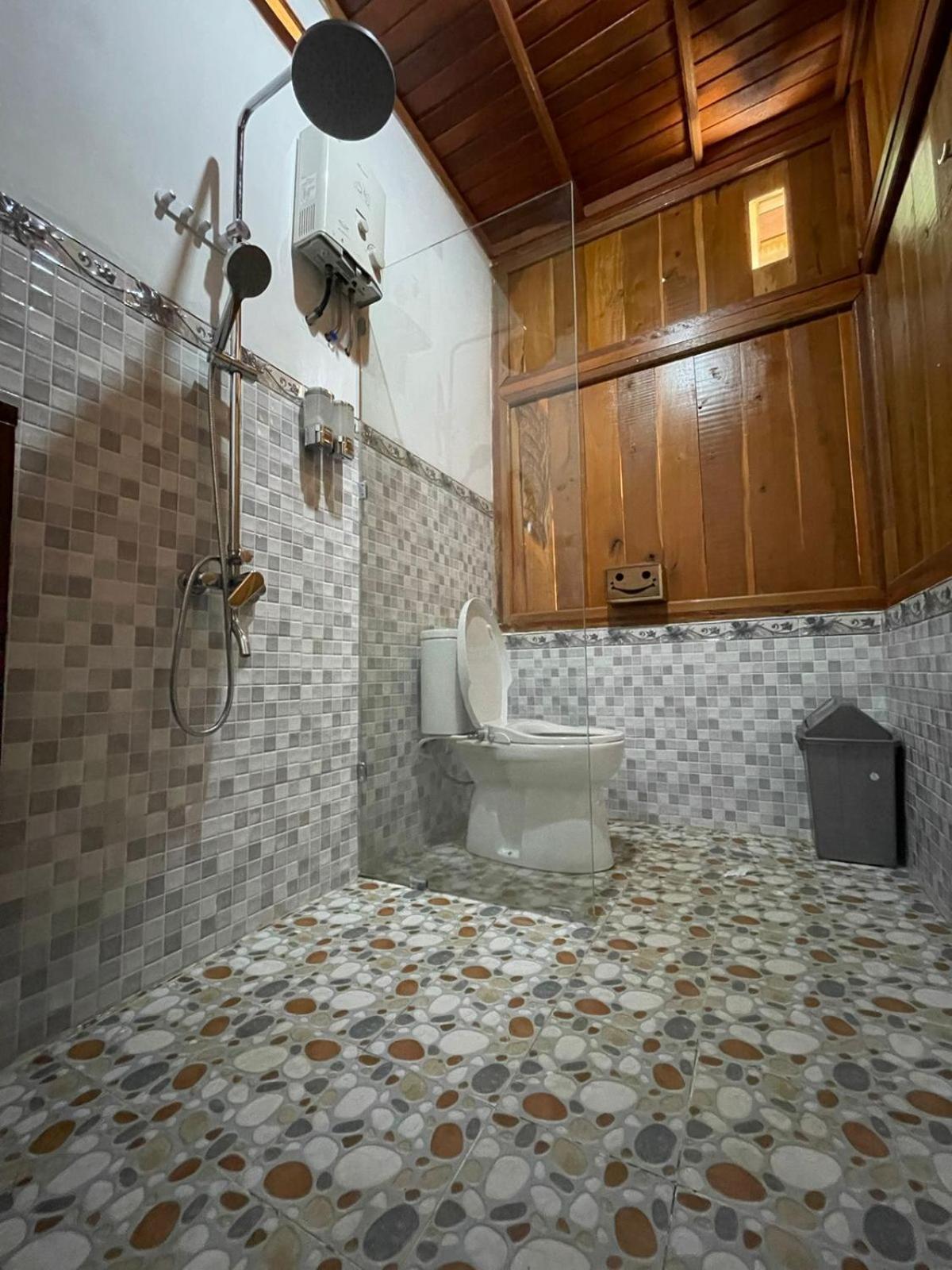 Friendly Homestay Lemukih Singaraja Δωμάτιο φωτογραφία