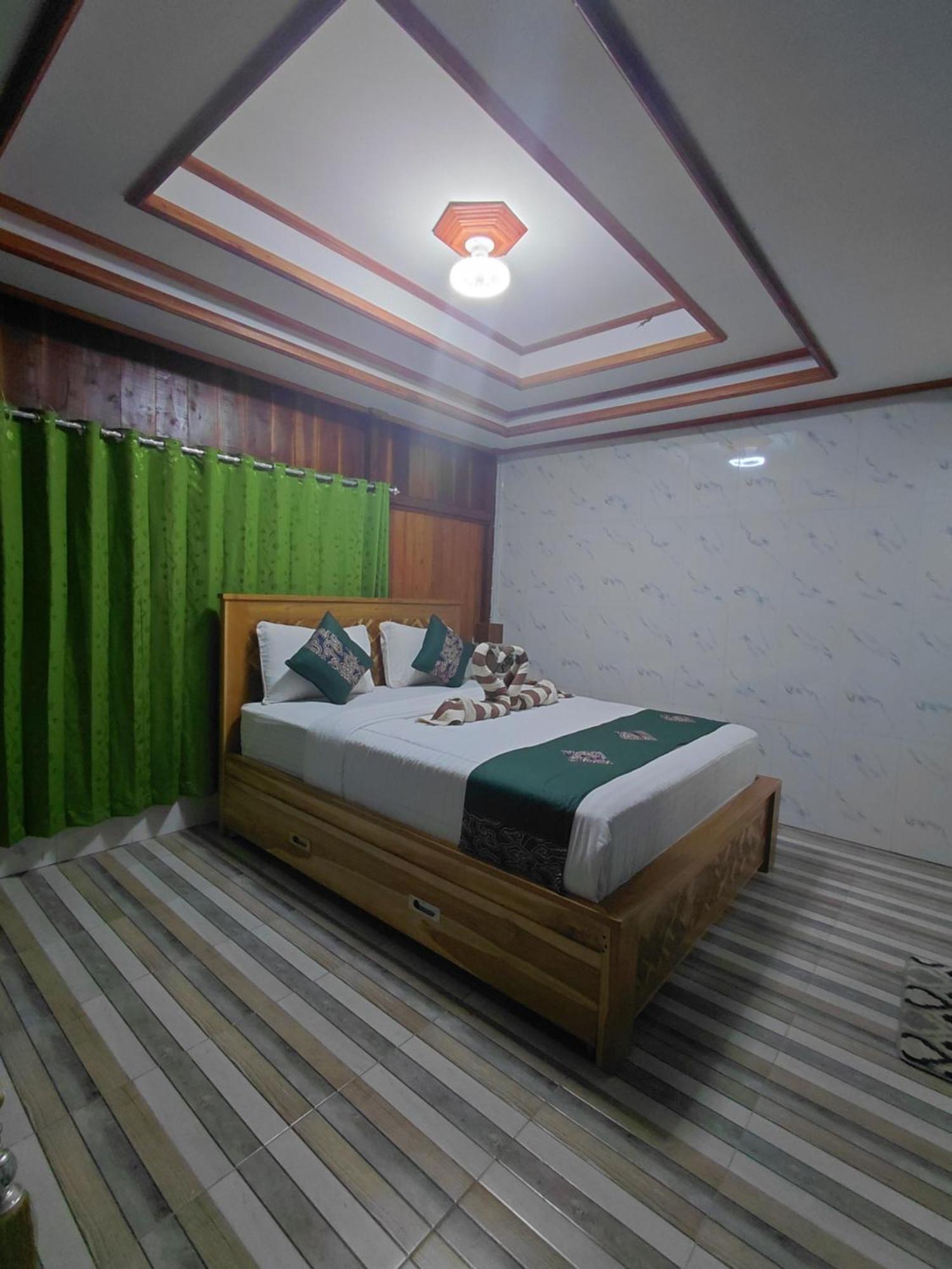 Friendly Homestay Lemukih Singaraja Εξωτερικό φωτογραφία