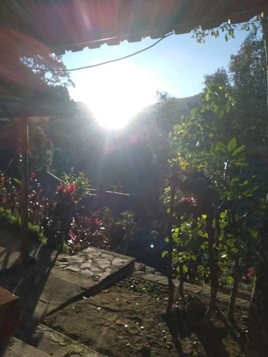 Friendly Homestay Lemukih Singaraja Εξωτερικό φωτογραφία